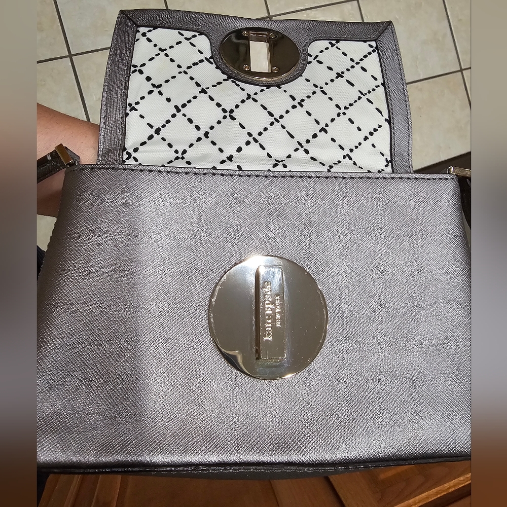 Kate Spade Newbury Lane Sally Saffiano Leather Pewter crossbody purse EUC - Picture 15 of 16